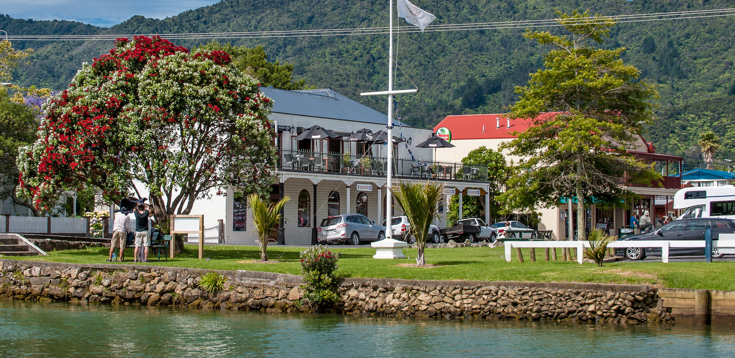 Find and book accommodation in Coromandel Town