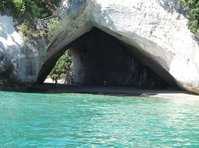 click here for more information Cave Cruzer Adventures :: click here for more information