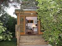 click here for more information Hush Boutique Accommodation :: click here for more information