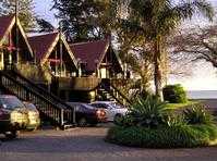 click here for more information Coastal Motor Lodge :: click here for more information