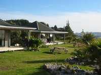 click here for more information Slipper Island Resort :: click here for more information