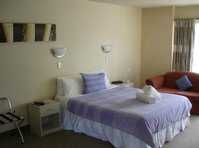 click here for more information Rolleston Motel :: click here for more information