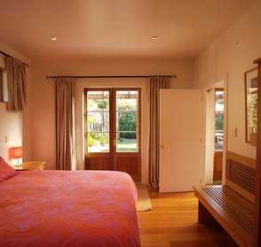 bedroom Tokatea/Kaipawa Villa