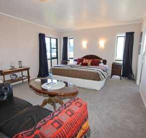 Holiday Apartments Whitianga