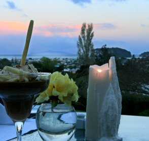 alfresco dining