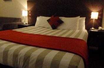 King bed studio