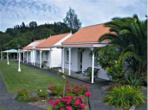 Coromandel Colonial Cottages Motel